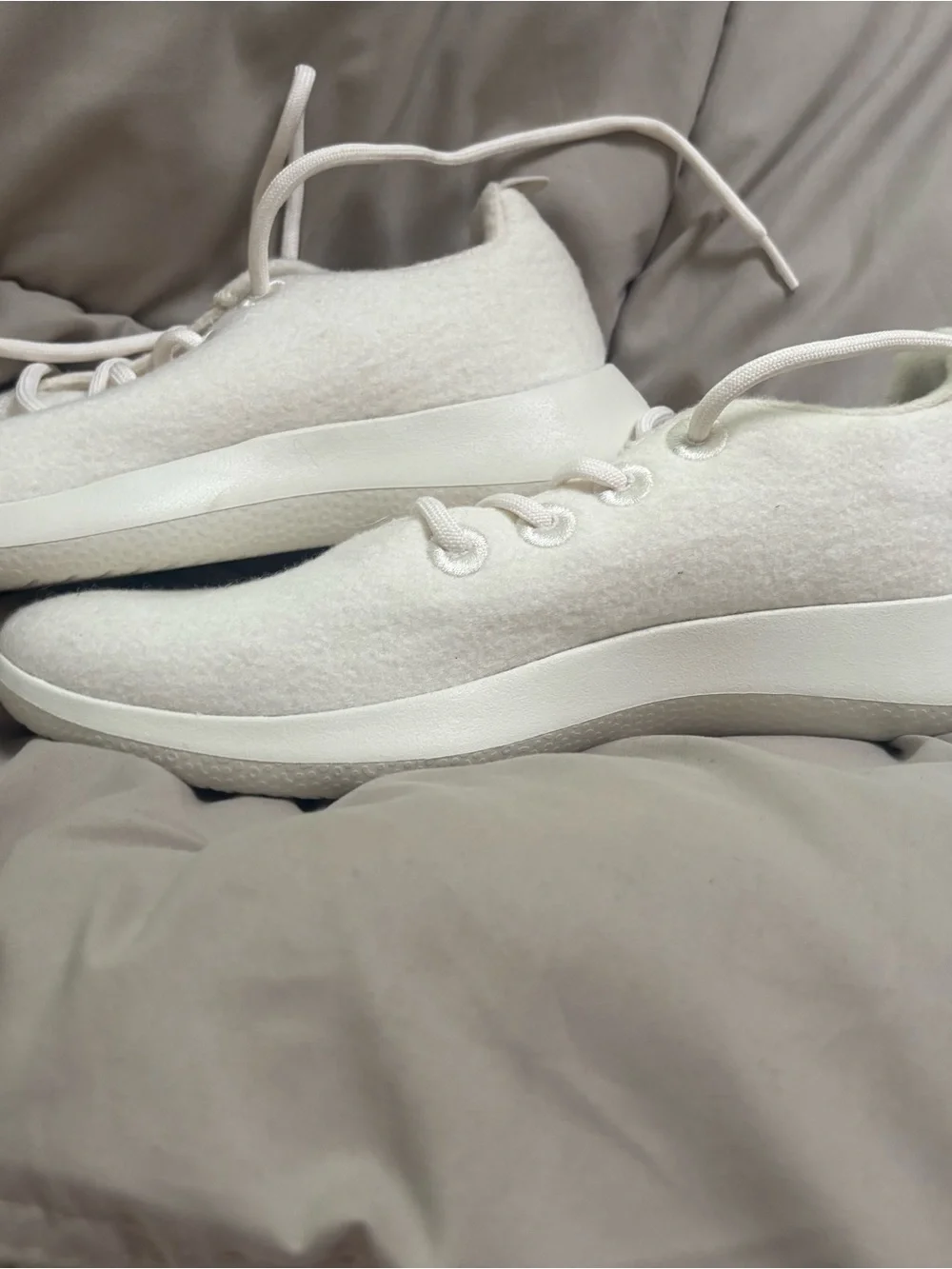 Allbirds White Wool Runners Sneakers M8